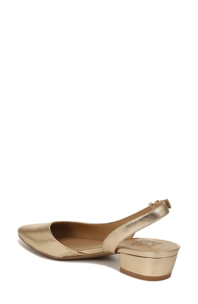 Naturalizer Banks Pump In Dark Gold Lizard Leather