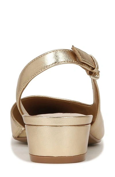 Naturalizer Banks Pump In Dark Gold Lizard Leather