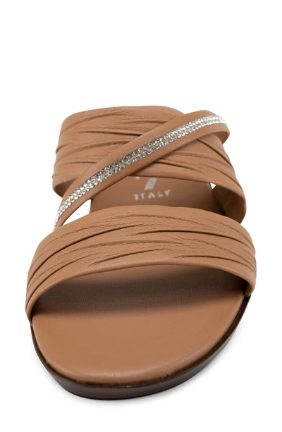 Italian Shoemakers Hollis Wedge Slide Sandal In Tan
