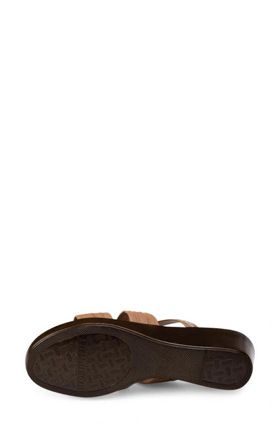 Italian Shoemakers Hollis Wedge Slide Sandal In Tan