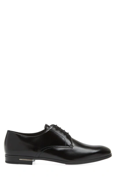 Shop Prada Spazzolato Plain Toe Derby In Nero