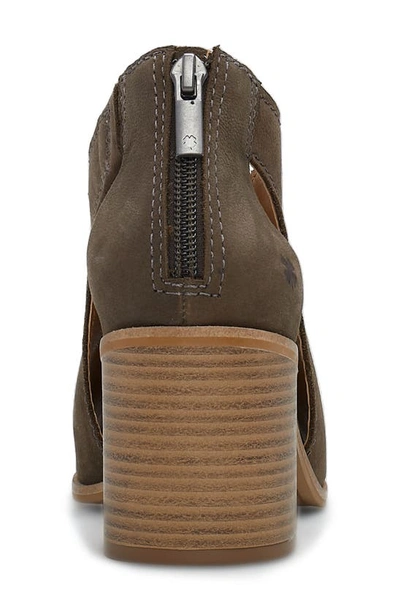 Lucky Brand Saimy Block Heel Sandal In Carafe