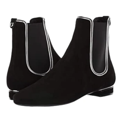 Ferragamo Salvatore  Aicha Women's 724947 Black Boot In Multi