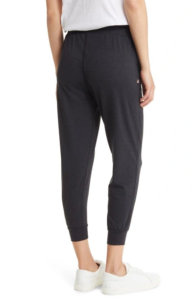 Shop Anook Athletics Hayes 24.5-inch Maternity Joggers In Char Heather