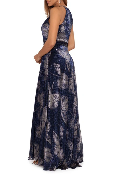 Betsy & Adam Metallic Sleeveless Gown In Navy/ Gun