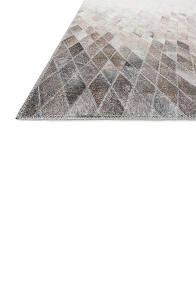 Loloi Maddox Collection Rug In Sand / Taupe