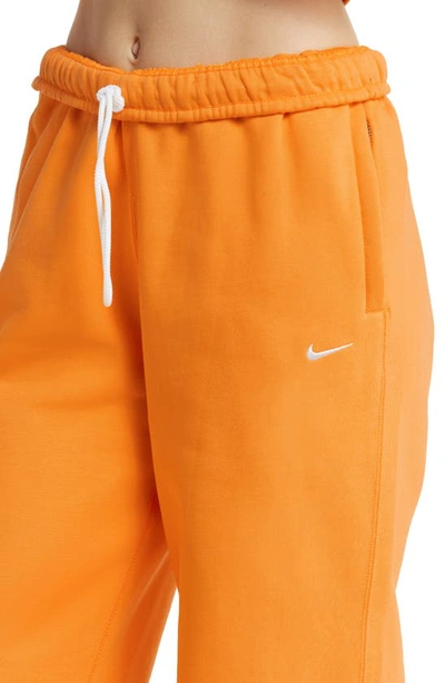 Nike Wmns Solo Swoosh Sweatpants Vivid Orange In Vivid Orange/ White