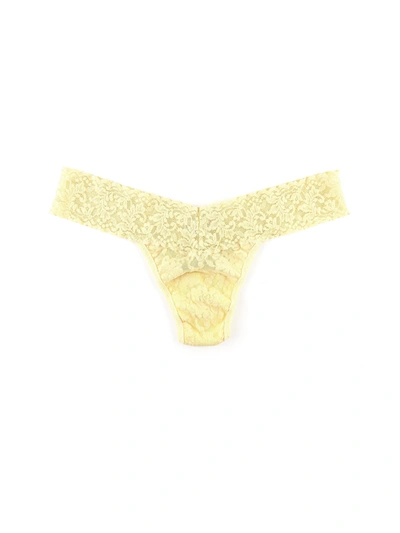 Hanky Panky Signature Lace Low Rise Thong Shortcake Yellow In Yellow