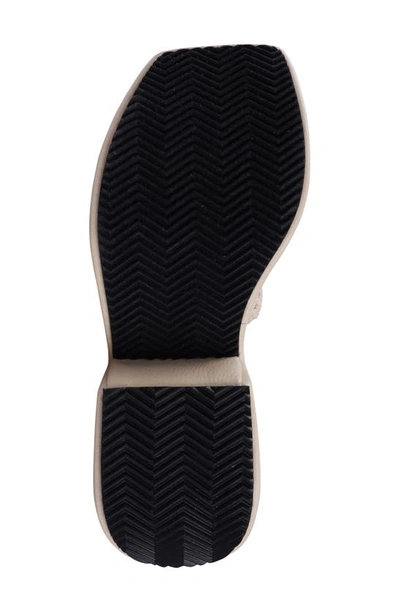 Zigi Artisan Melina Platform Sandal In Apricot