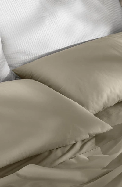 Shop Boll & Branch Signature Hemmed Sheet Set In Oak