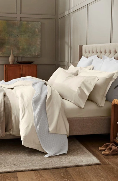 Boll & Branch Set Of 2 Percale Hemmed Pillowcases In Natural