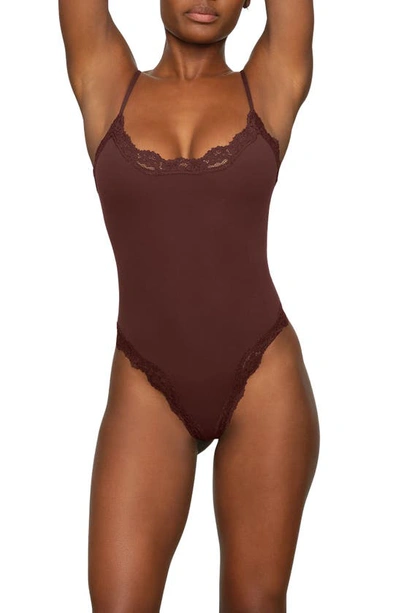 Skims Fits Everybody Lace Cami Bodysuit In Cocoa