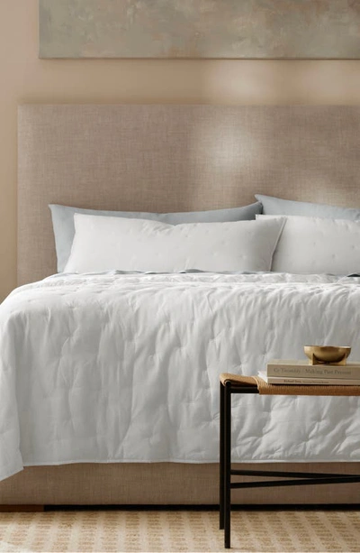 Boll & Branch Airy Voile Quilt & Sham Set In White