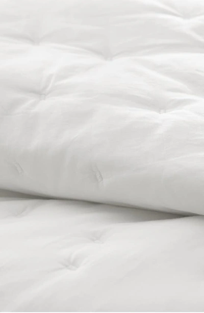 Boll & Branch Airy Voile Quilt & Sham Set In White