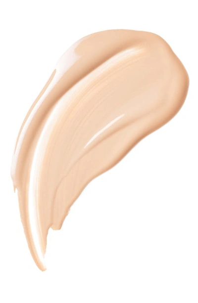 Clé De Peau Beauté Radiant Fluid Natural Foundation In O10 - Light Ocher