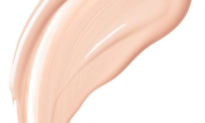 Clé De Peau Beauté Radiant Fluid Natural Foundation In B10 - Light Beige