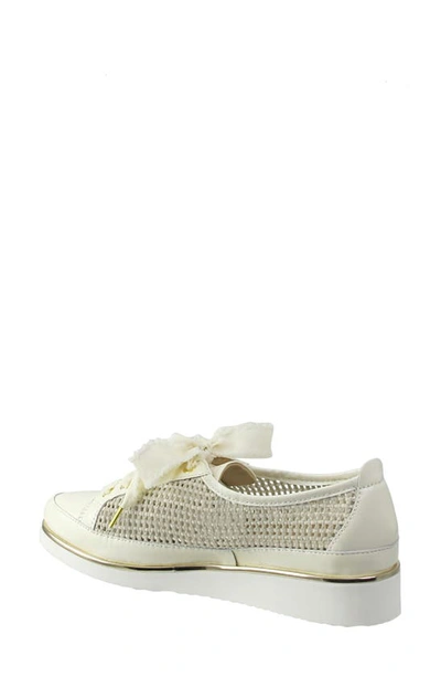 Shop Ron White Novalee Woven Raffia Sneaker In Ice