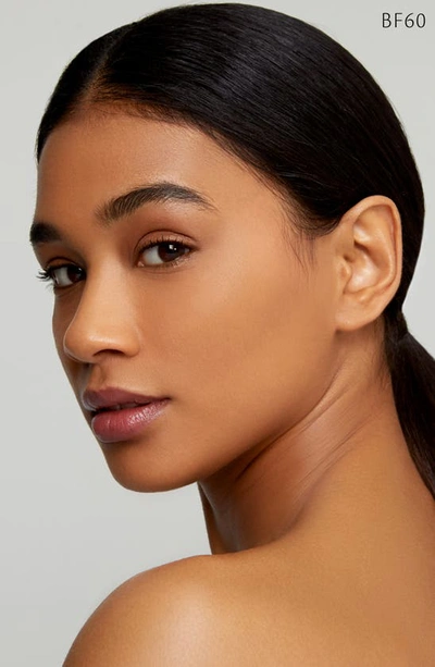 Clé De Peau Beauté Radiant Fluid Matte Foundation Spf 20 In Bf60 - Deep Tan Buff