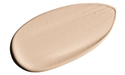 Shop Clé De Peau Beauté Beauté Radiant Fluid Matte Foundation Spf 20 In I10 - Very Light Ivory