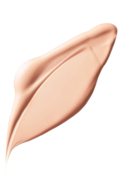 Clé De Peau Beauté Radiant Fluid Matte Foundation Spf 20 In B10 - Light Beige