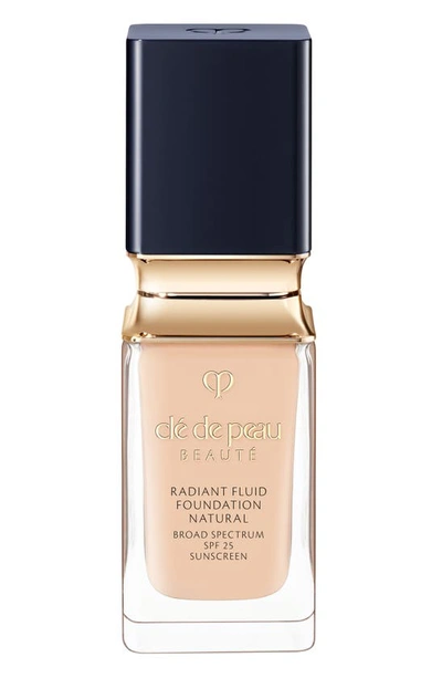 Clé De Peau Beauté Radiant Fluid Natural Foundation In I10 - Very Light Ivory