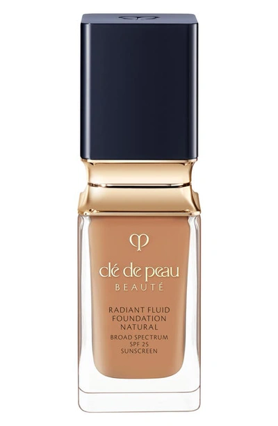 Shop Clé De Peau Beauté Beauté Radiant Fluid Natural Foundation In B50 - Tan Beige