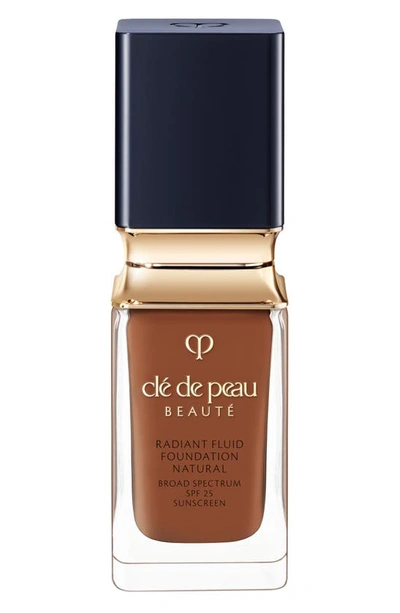 Shop Clé De Peau Beauté Beauté Radiant Fluid Natural Foundation In B100 - Rich Deep Beige