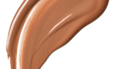Clé De Peau Beauté Radiant Fluid Natural Foundation In B70 - Medium Deep Beige