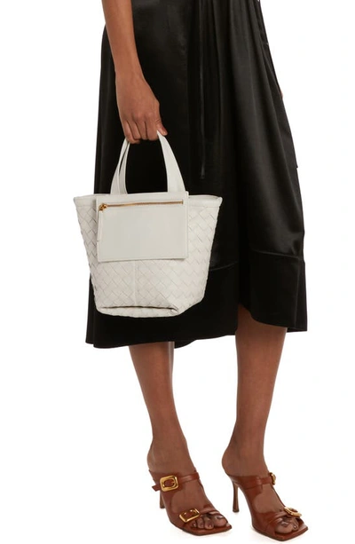 Bottega Veneta Small Intrecciato Flip Flap Leather Tote Bag In 9104 Chalk-m Brass