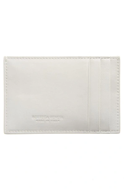 Shop Bottega Veneta Intrecciato Leather Card Case In 9009 White-gold