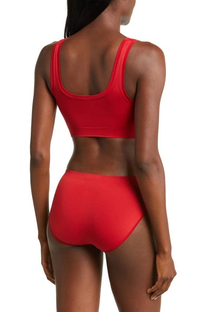 Hanro Touch Feeling Crop Top In Garnet Red