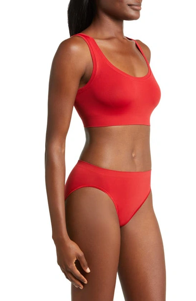 Hanro Touch Feeling Crop Top In Garnet Red