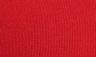 Hanro Touch Feeling Crop Top In Garnet Red
