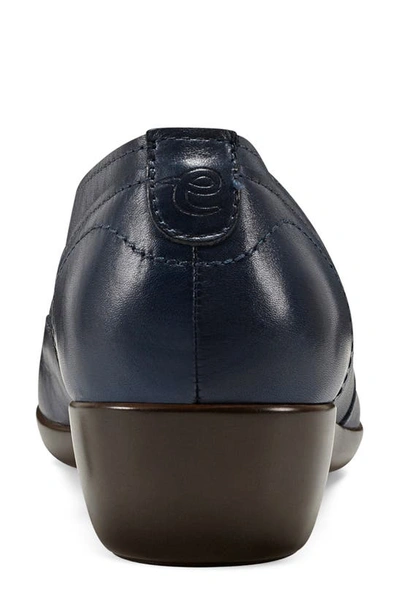 Easy Spirit Daisie Flat In Dark Blue