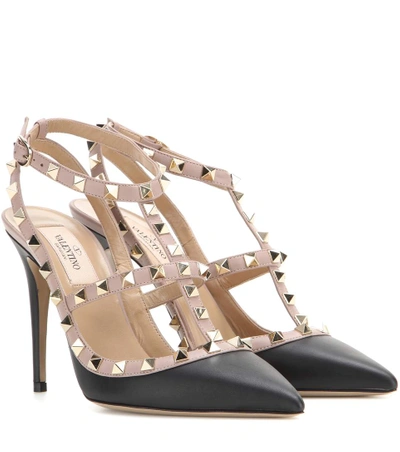 Valentino Garavani Rockstud Leather Pumps In Black