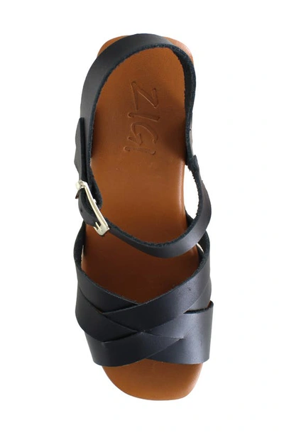 Zigi Marcy Platform Sandal In Blk Leathe