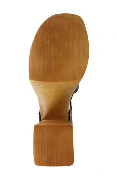 Zigi Marcy Platform Sandal In Blk Leathe