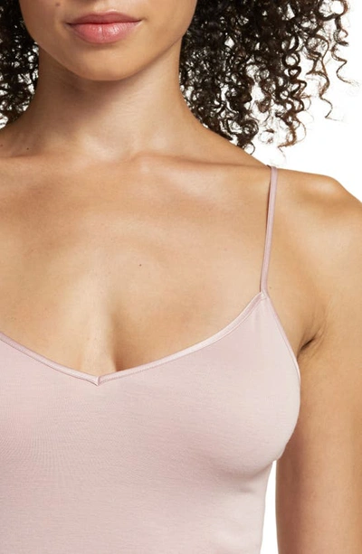Shop Hanro Seamless V-neck Cotton Camisole In Pale Pink
