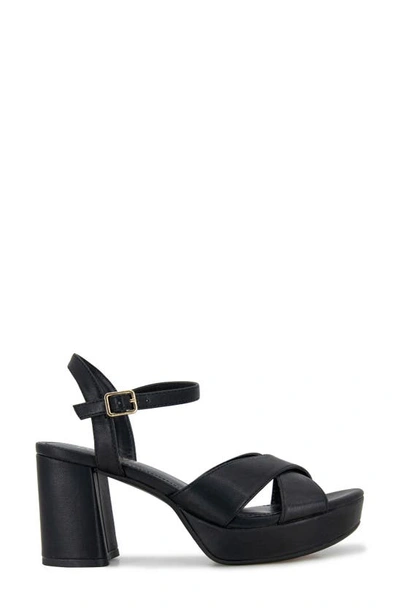 Reaction Kenneth Cole Reeva Platform Sandal In Black