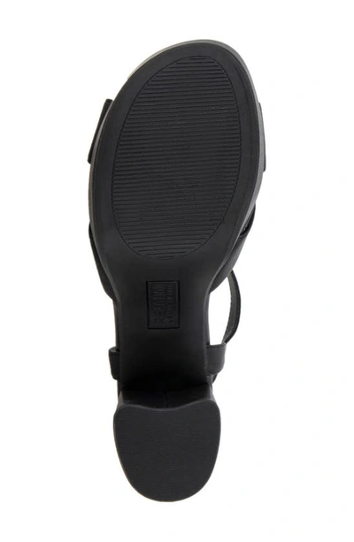 Reaction Kenneth Cole Reeva Platform Sandal In Black