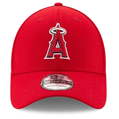 Shop New Era Red Los Angeles Angels Game Team Classic 39thirty Flex Hat