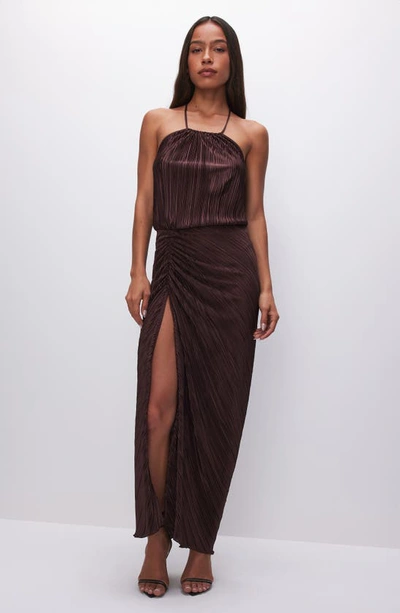 Shop Good American Always Fits Plissé Halter Top In Dark Cocoa001