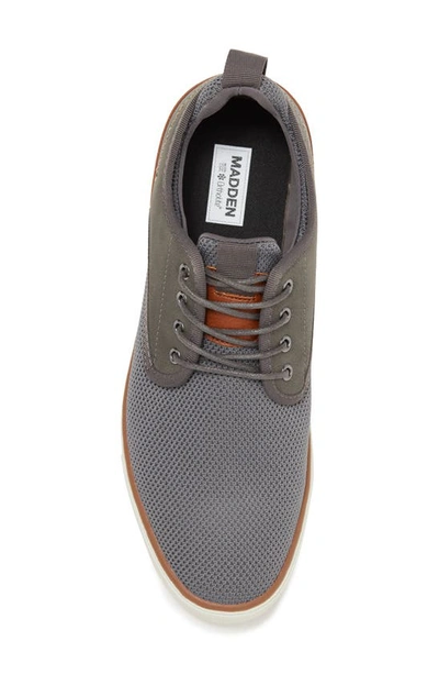 Madden Castra Sneaker In Grey