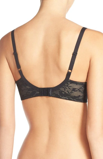 Wacoal Finesse Molded Underwire T-shirt Bra In Black