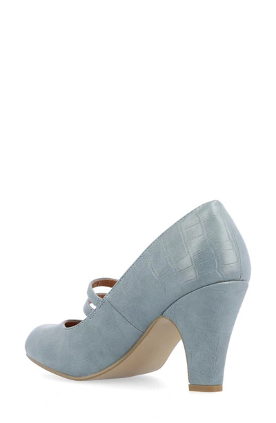 Journee Collection Windy Pump In Blue