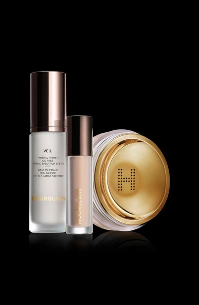 Hourglass Veil Translucent Setting Powder In Translucent