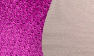 Cache Coeur Curve Essential Daytime Nursing Pads In Fuchsia