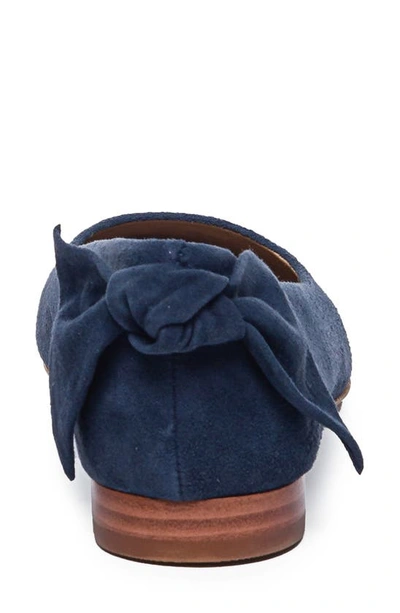 Bernardo Eloise Bow Flat In Navy