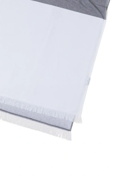 Barefoot Dreams Colorblock Organic Cotton Oversize Towel In Carbon-white