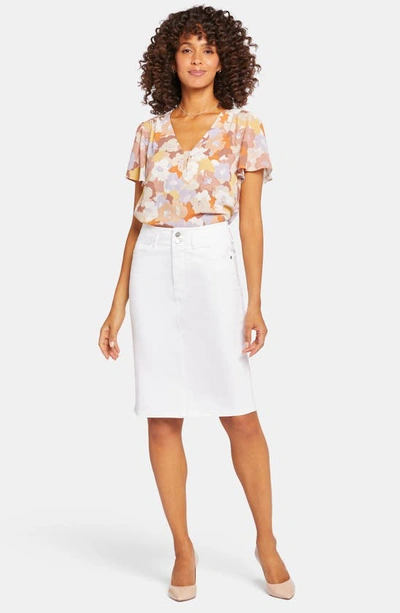 Nydj Hollywood High Rise Skirt In Optic White